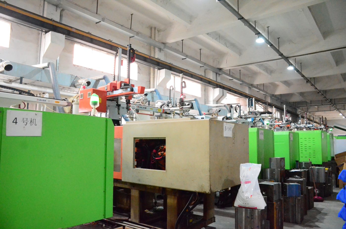 Injection moulding floor running Haitian machines at the ALX factory